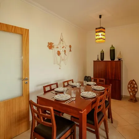 Flh Homey Apartment *